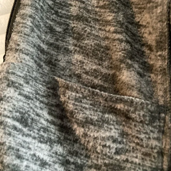 Snozu Platinum Collection Gray Vest - Picture 13 of 15